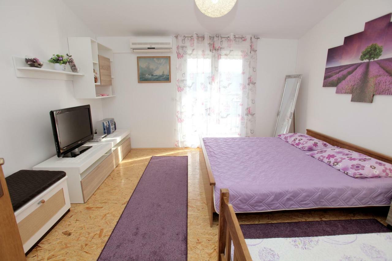 Apartments Irena Τρογκίρ Εξωτερικό φωτογραφία